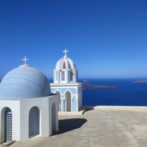 Weekend a Santorini, foto tipica chiesetta dell'isola greca