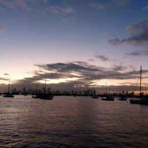 Vista della downtown Miami dalla Baia