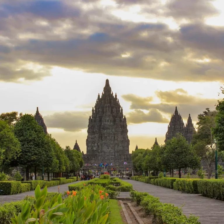 Itinerario indonesia 3 settimane, cosa vedere. Prambanan tempio