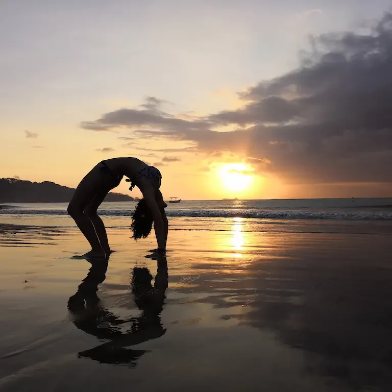 Itinerario Indonesia 3 settimane. Bali, Tramonto si spiaggia a Jimbaran