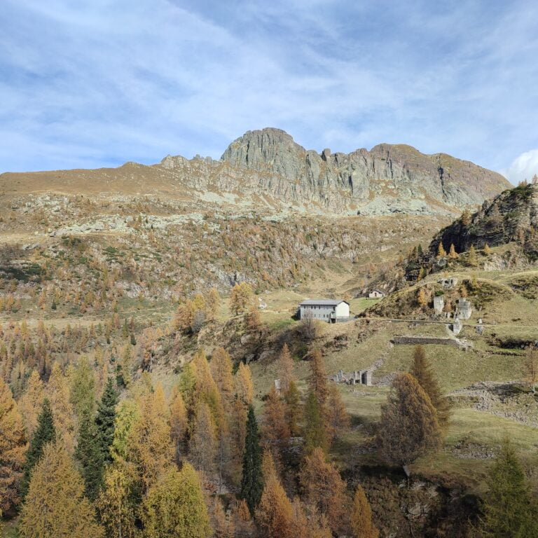 Immagine montagna autunno