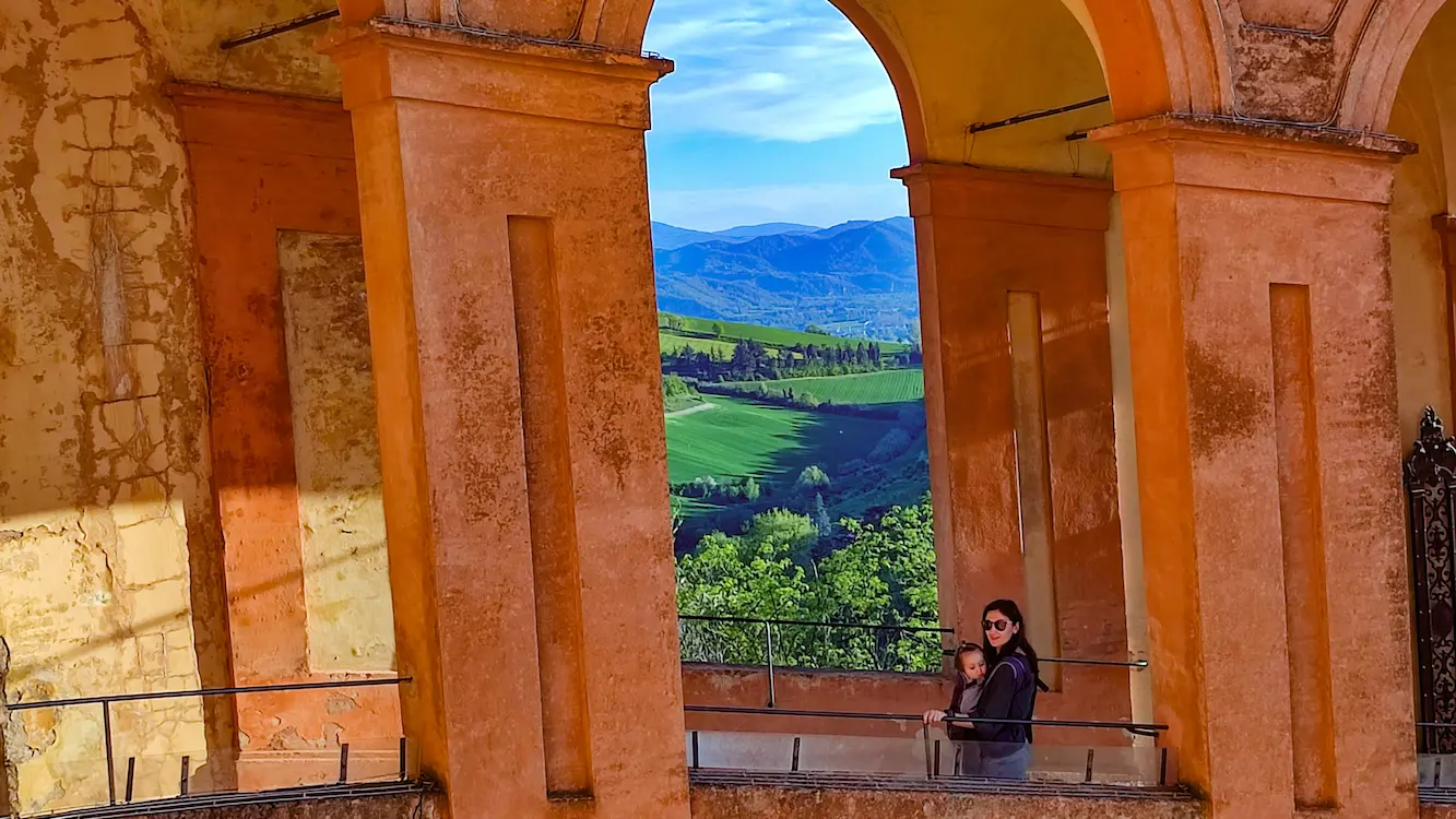 Bologna cosa vedere in un Giorno, San luca