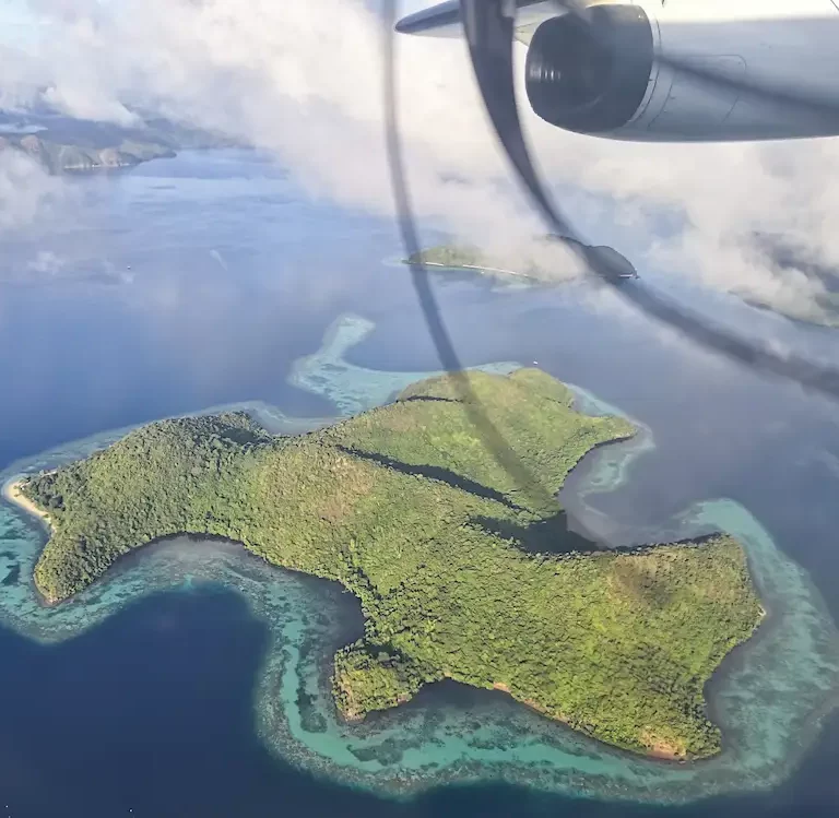 Coron Filioppine, come arrivare a Coron. Vista dall'aereo